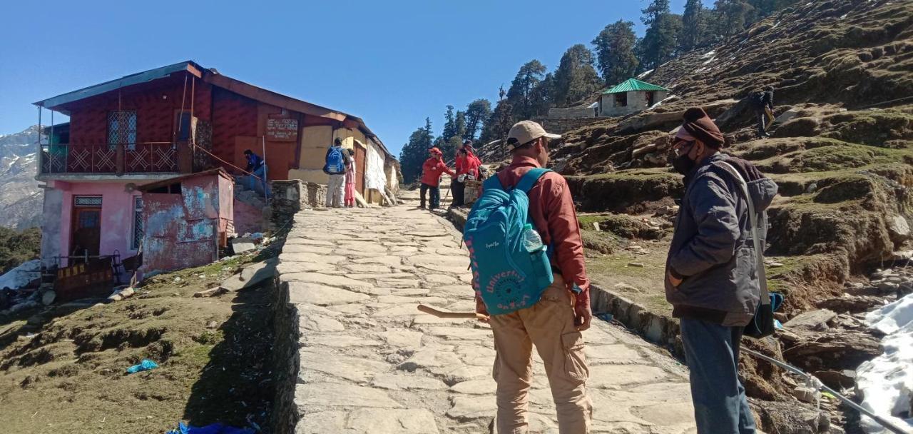 Chandarshila Hike Homestay Ukhimath Экстерьер фото